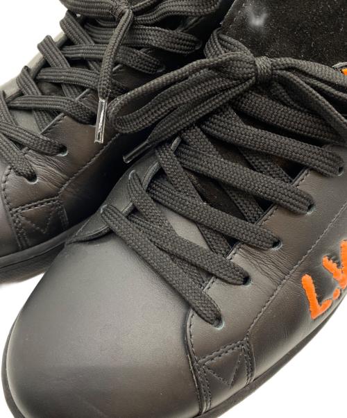 LOUIS VUITTON（ルイ ヴィトン）LOUIS VUITTON (ルイ ヴィトン) ルクセンブルグ サモトラケライン ローカットスニーカー ブラック×オレンジ サイズ:6 1/2の古着・服飾アイテム