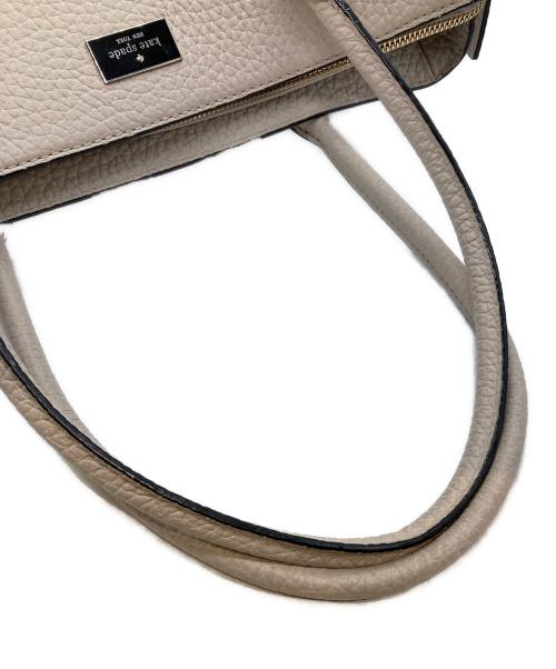 Kate Spade（ケイトスペード）Kate Spade (ケイトスペード) トートバッグ PXRU6623 ベージュの古着・服飾アイテム