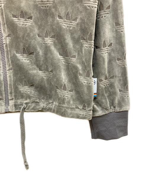 addias（アディダス）addias (アディダス) ベロアジャケット グレー サイズ:Mの古着・服飾アイテム