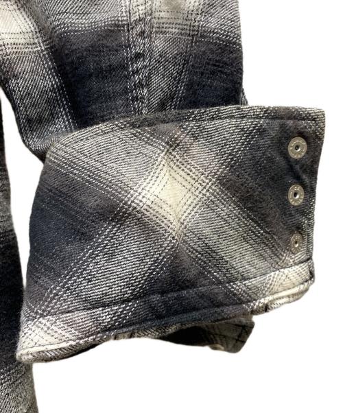 TAKAHIROMIYASHITA TheSoloIst.（タカヒロミヤシタ ザソロイスト）TAKAHIROMIYASHITA TheSoloIst. (タカヒロミヤシタ ザソロイスト) Side Back Zip Not Western Shirt/ウエスタンチェックシャツ ブラック×アイボリー サイズ:46の古着・服飾アイテム