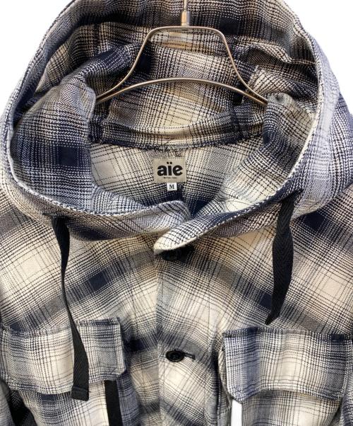 AiE（エーアイイー）AiE (エーアイイー) ショートケープ チェックシャツパーカー アイボリー×ブラック サイズ:Mの古着・服飾アイテム