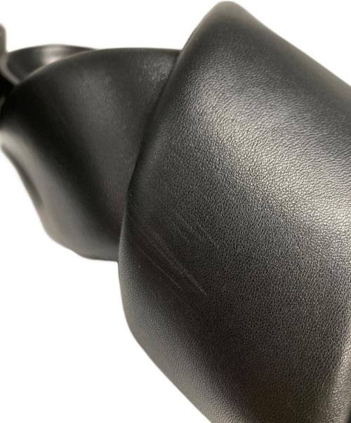 JIL SANDER（ジルサンダー）JIL SANDER (ジルサンダー) レザー クロスストラップ スライド シューズ ブラック サイズ:40の古着・服飾アイテム