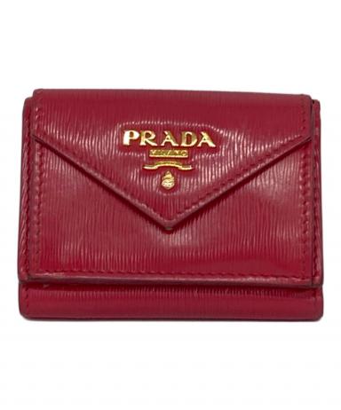 本物 プラダ PRADA サフィアーノ レザー ミニ 折財布 コンパクトウォレット レッド Saffiano 財布 ウォレット 中古 PRADA（プラダ） 財布 三つ折り フォーコ レッド ミニ財布 コンパクト