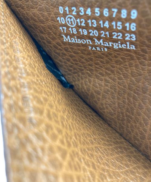 Maison Margiela 11（メゾンマルジェラ 11）Maison Margiela 11 (メゾンマルジェラ 11) カードケース ブラウンの古着・服飾アイテム