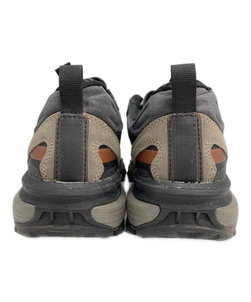 VANS（ヴァンズ）VANS (ヴァンズ) MTE CROSSPATH XC 防水スニーカー グレー×オレンジ サイズ:27.5cmの古着・服飾アイテム