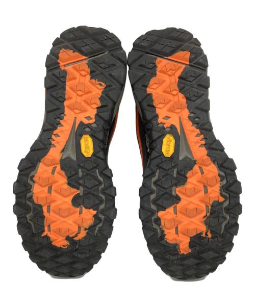 VANS（ヴァンズ）VANS (ヴァンズ) MTE CROSSPATH XC 防水スニーカー グレー×オレンジ サイズ:27.5cmの古着・服飾アイテム