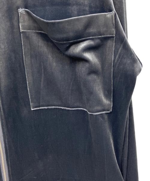 YAECA（ヤエカ）YAECA (ヤエカ) Fastener slit velours jumpsuit / ファスナースリットジャンプスーツ グレー サイズ:38の古着・服飾アイテム