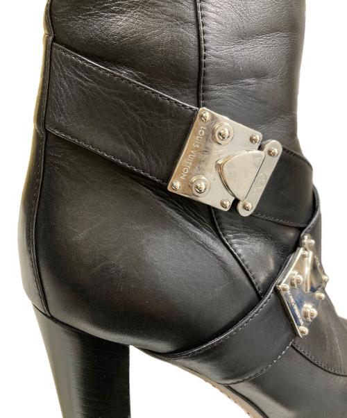 LOUIS VUITTON（ルイ ヴィトン）LOUIS VUITTON (ルイ ヴィトン) クロスベルト デザイン ロングブーツ ブラック サイズ:38 1/2の古着・服飾アイテム