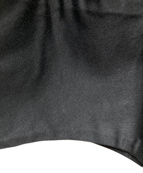 LIMI feu（リミフゥ）LIMI feu (リミフゥ) コットンストレッチ立体ミニスカート ブラック サイズ:Sの古着・服飾アイテム