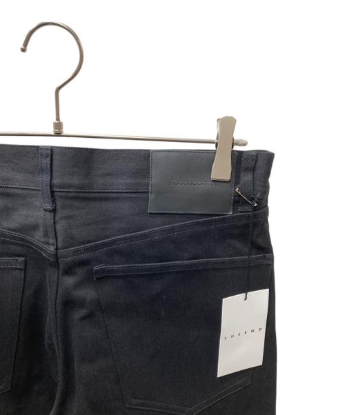 The End（ジ・エンド）THE END (ジ・エンド) SNEAKER CUT JEAN  BLACK/デニムパンツ ブラック サイズ:30 未使用品の古着・服飾アイテム