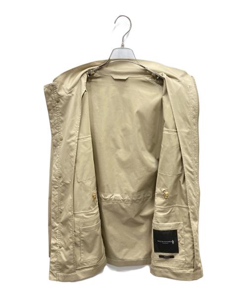 MACKINTOSH LONDON（マッキントッシュ ロンドン）MACKINTOSH LONDON (マッキントッシュ ロンドン) BERWICK メモリーストレッチフーデットブルゾン ベージュ サイズ:40の古着・服飾アイテム