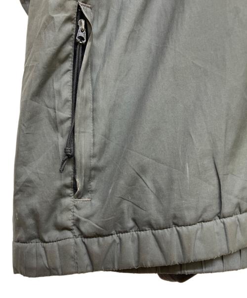 CarHartt（カーハート）CarHartt (カーハート) ナイロンジャケット チャコールグレー サイズ:-の古着・服飾アイテム