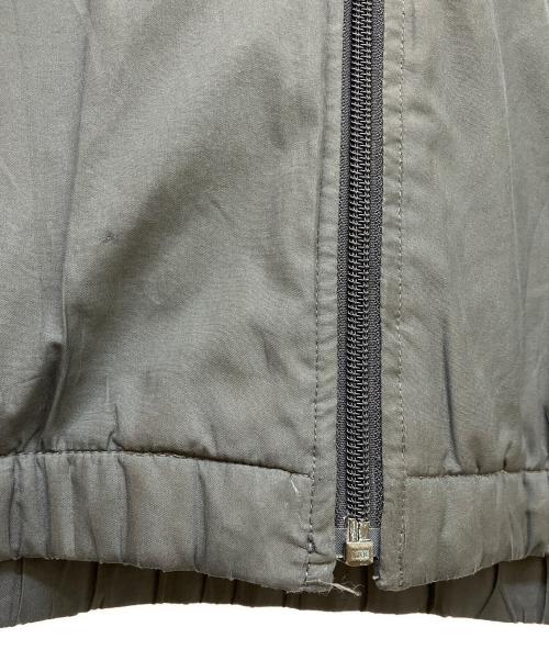 CarHartt（カーハート）CarHartt (カーハート) ナイロンジャケット チャコールグレー サイズ:-の古着・服飾アイテム