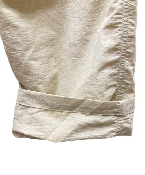 迷迭香（マンネンロウ）迷迭香 (マンネンロウ) MW NYLON HARVEST TROUSERS/ナイロンパンツ ベージュ サイズ:4の古着・服飾アイテム