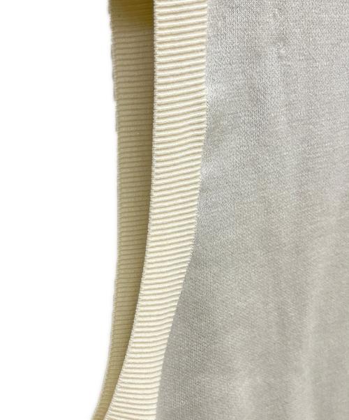 ATTACHMENT（アタッチメント）ATTACHMENT (アタッチメント) ニットベスト アイボリー サイズ:2 未使用品の古着・服飾アイテム