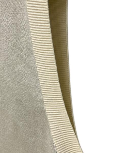 ATTACHMENT（アタッチメント）ATTACHMENT (アタッチメント) ニットベスト アイボリー サイズ:2 未使用品の古着・服飾アイテム