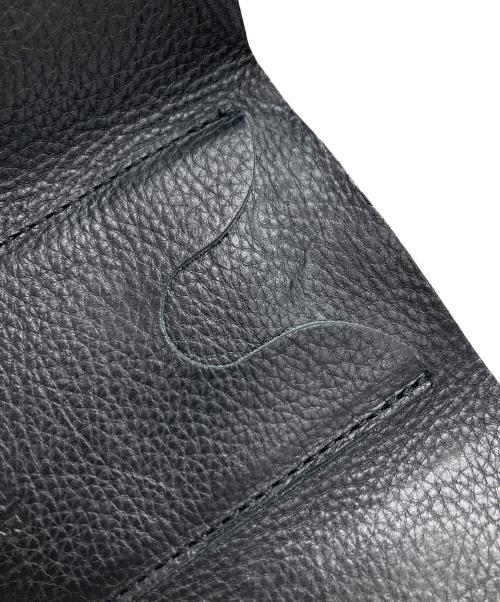 CALEE（キャリー）CALEE (キャリー) PLANE LEATHER MULTI WALLET STUDS CHARM スタッズチャーム付きレザーウォレット ブラックの古着・服飾アイテム