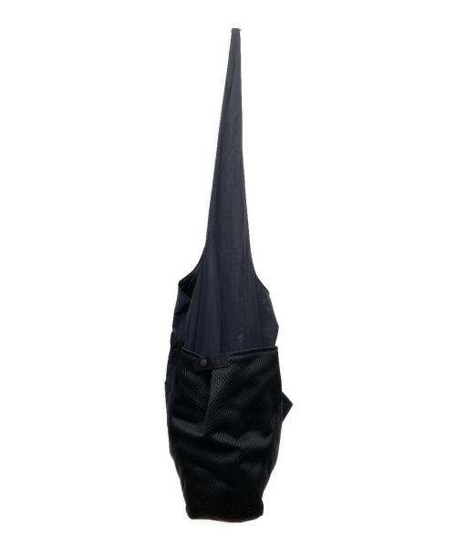 BAL（バル）BAL (バル) Speakeasy (スピークイージー) ROSSBODY SLING TOTE black バッグ ブラックの古着・服飾アイテム
