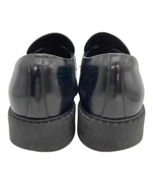 PRADA（プラダ）PRADA (プラダ) ブラッシュドレザー ローファー ブラック サイズ:SIZE 5 1/2の古着・服飾アイテム