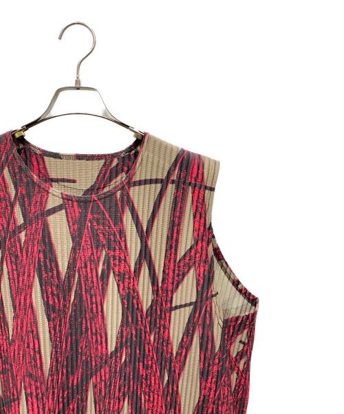 HOMME PLISSE ISSEY MIYAKE（オム プリッセ イッセイ ミヤケ）HOMME PLISSE ISSEY MIYAKE (オム プリッセ イッセイ ミヤケ) Red Grass Field Tunic レッド サイズ:SIZEの古着・服飾アイテム