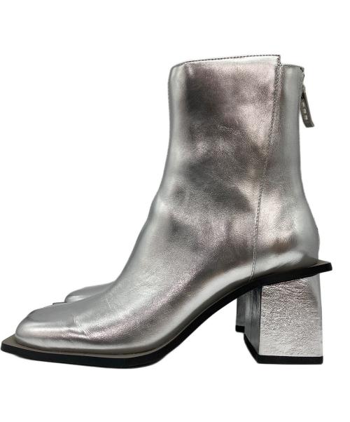 UN3D.（アンスリード）UN3D. (アンスリード) WIDE SQUARE SHORT BOOTS ワイドスクエアショートブーツ グレー サイズ:36の古着・服飾アイテム