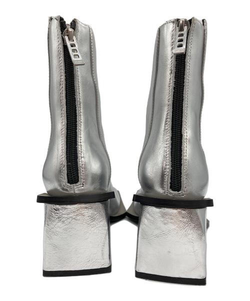 UN3D.（アンスリード）UN3D. (アンスリード) WIDE SQUARE SHORT BOOTS ワイドスクエアショートブーツ グレー サイズ:36の古着・服飾アイテム