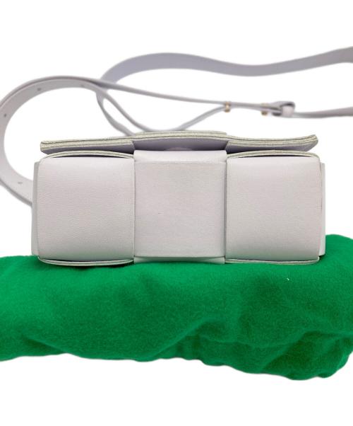 BOTTEGA VENETA（ボッテガベネタ）BOTTEGA VENETA (ボッテガベネタ) マキシイントレチャート キャンディカセット ミニショルダーバッグ パープルの古着・服飾アイテム