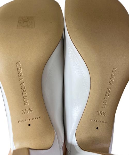BOTTEGA VENETA（ボッテガベネタ）BOTTEGA VENETA (ボッテガベネタ) Bloc Mules ブロックミュール ホワイト サイズ:SIZE 35 1/2の古着・服飾アイテム