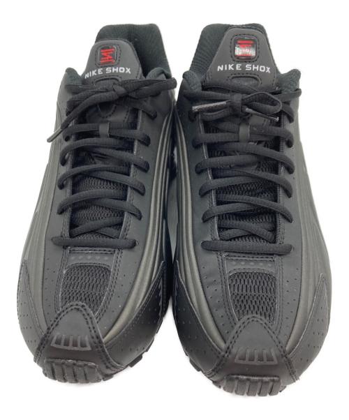 NIKE（ナイキ）NIKE (ナイキ) SHOX R4 BLACK/BLACK-BLACK-BRIGHT CRIMSON ショックス ブラック サイズ:27.5の古着・服飾アイテム