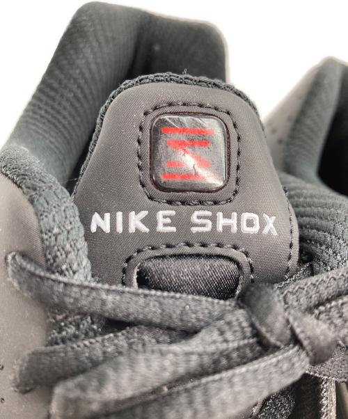 NIKE（ナイキ）NIKE (ナイキ) SHOX R4 BLACK/BLACK-BLACK-BRIGHT CRIMSON ショックス ブラック サイズ:27.5の古着・服飾アイテム