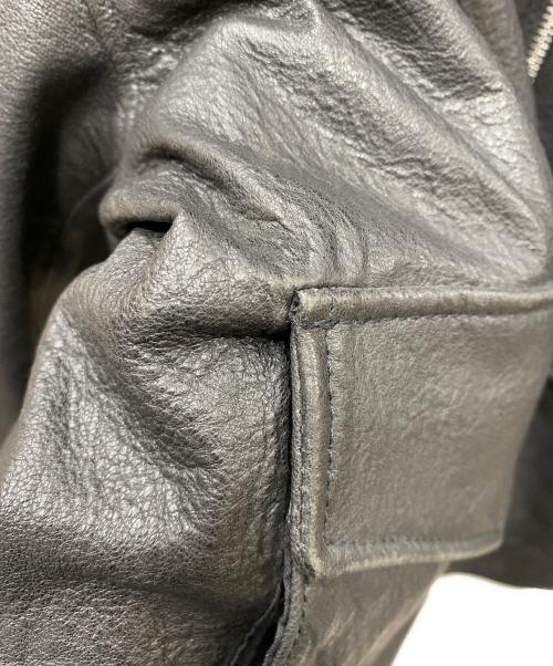 LA BOUCLE（ラ ブークル）LA BOUCLE (ラ ブークル) LAMB LEATHER FLIGHT ジャケット ブラック サイズ:2の古着・服飾アイテム