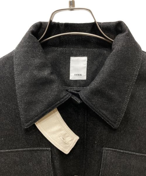 IHNN（イン）IHNN (イン) STUDIOUS (ステュディオス) 「STUDIOUS別注」デニムステッチジレ ブラック サイズ:38の古着・服飾アイテム