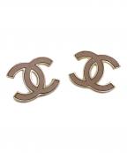 CHANELシャネル）の古着「2Pココマーク レザーロゴ ピアス」