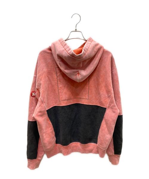C.E（シーイー）C.E (シーイー) BLEACHED ZIGGURAT PATCH HEAVY HOODY プルオーバーパーカー レッド サイズ:Mの古着・服飾アイテム