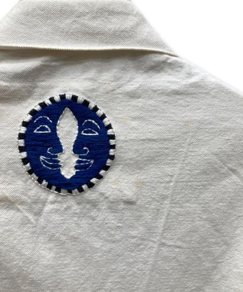 Story mfg.（ストーリーエムエフジー）Story mfg. (ストーリーエムエフジー) コットン刺繍カバーオール アイボリー サイズ:XSの古着・服飾アイテム