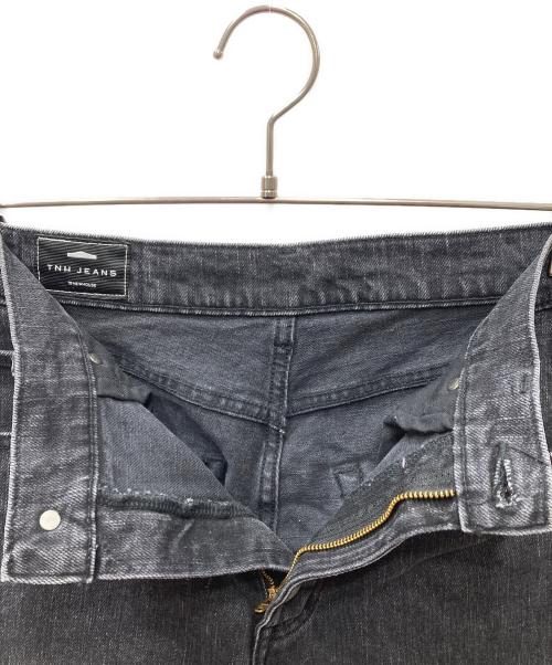 THE NEWHOUSE（ザ ニューハウス）THE NEWHOUSE (ザ ニューハウス) TNH JEANS バックジップデニムパンツ ブラック サイズ:26の古着・服飾アイテム