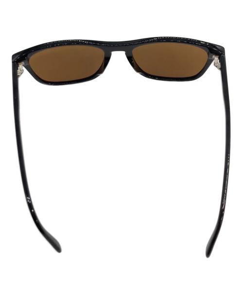 TOM FORD（トムフォード）TOM FORD (トムフォード) TF930 01E　サングラス ブラック×ブラウン サイズ:SIZE 56-19-145の古着・服飾アイテム
