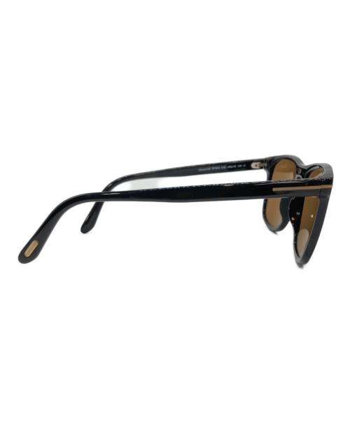 TOM FORD（トムフォード）TOM FORD (トムフォード) TF930 01E　サングラス ブラック×ブラウン サイズ:SIZE 56-19-145の古着・服飾アイテム