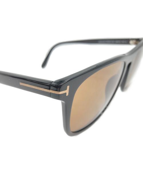 TOM FORD（トムフォード）TOM FORD (トムフォード) TF930 01E　サングラス ブラック×ブラウン サイズ:SIZE 56-19-145の古着・服飾アイテム