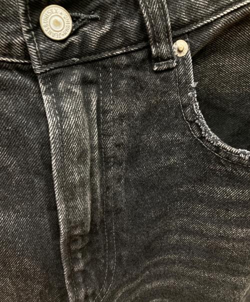 RNA（アールエヌエー）RNA (アールエヌエー) スタッズラインルーズカットレングスパンツ ブラック サイズ:Mの古着・服飾アイテム