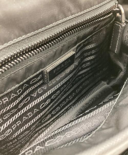 PRADA（プラダ）PRADA (プラダ) ReNylon×サフィアーノレザーショルダーバッグ ブラックの古着・服飾アイテム