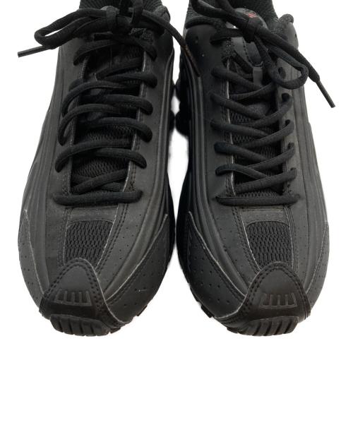NIKE（ナイキ）NIKE (ナイキ) SHOX R4 スニーカー ブラック×レッド サイズ:27cmの古着・服飾アイテム