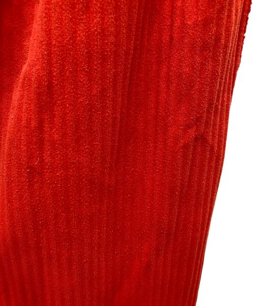 ISSEY MIYAKE me（イッセイ ミヤケ ミー）ISSEY MIYAKE me (イッセイ ミヤケ ミー) プリーツ イージーパンツ レッド サイズ:Lの古着・服飾アイテム
