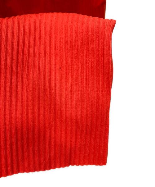 ISSEY MIYAKE me（イッセイ ミヤケ ミー）ISSEY MIYAKE me (イッセイ ミヤケ ミー) プリーツ イージーパンツ レッド サイズ:Lの古着・服飾アイテム