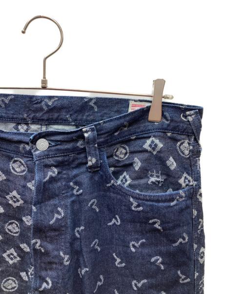 EVISU（エヴィス）EVISU (エヴィス) 家紋柄 デニムパンツ ブルー サイズ:34の古着・服飾アイテム
