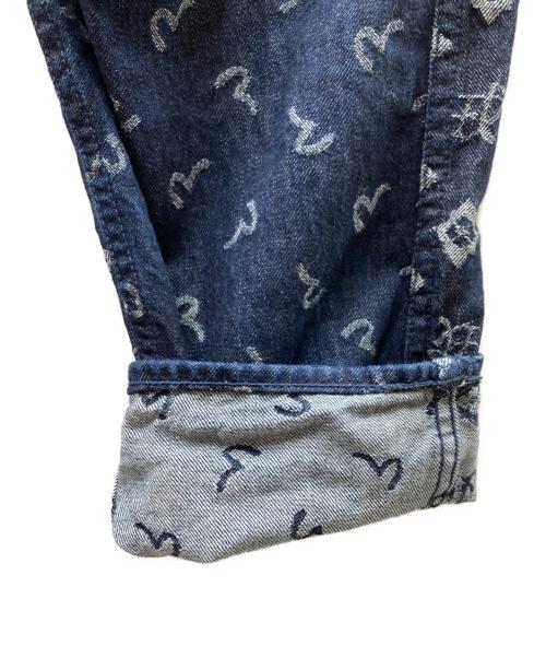 EVISU（エヴィス）EVISU (エヴィス) 家紋柄 デニムパンツ ブルー サイズ:34の古着・服飾アイテム