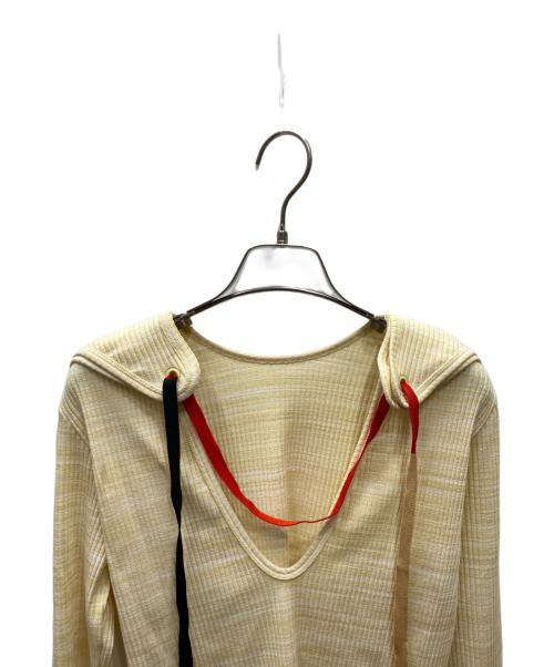 TOGA PULLA（トーガ プルラ）TOGA PULLA (トーガ プルラ) Rib jersey L/S リブカットソー ベージュ サイズ:36の古着・服飾アイテム