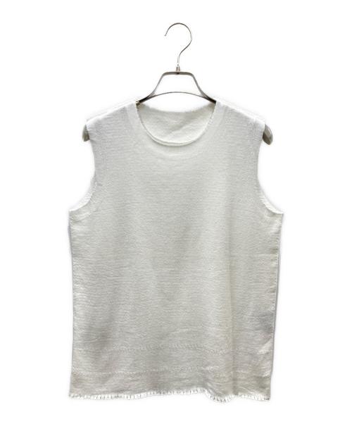 A-POC ABLE ISSEY MIYAKE（エイポック エイブル イッセイ ミヤケ）A-POC ABLE ISSEY MIYAKE (エイポック エイブル イッセイ ミヤケ) ノースリーブTシャツ ホワイト サイズ:1の古着・服飾アイテム