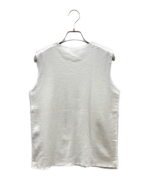 A-POC ABLE ISSEY MIYAKE（エイポック エイブル イッセイ ミヤケ）A-POC ABLE ISSEY MIYAKE (エイポック エイブル イッセイ ミヤケ) ノースリーブTシャツ ホワイト サイズ:1の古着・服飾アイテム