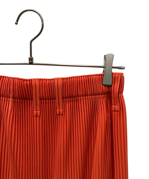 HOMME PLISSE ISSEY MIYAKE（オム プリッセ イッセイ ミヤケ）HOMME PLISSE ISSEY MIYAKE (オム プリッセ イッセイ ミヤケ) COLORFUL PLEATS BOTTOMS カラフルプリーツボトムス オレンジ(MANAROLA BOAT ORANGE) サイズ:1 未使用品の古着・服飾アイテム